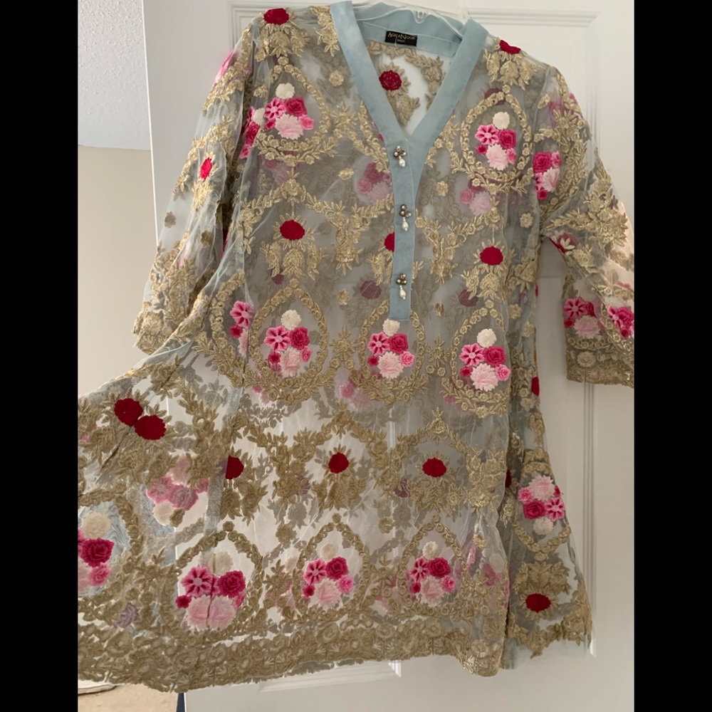 NEW Agha Noor Light Grey Embroidered Kurti S/M